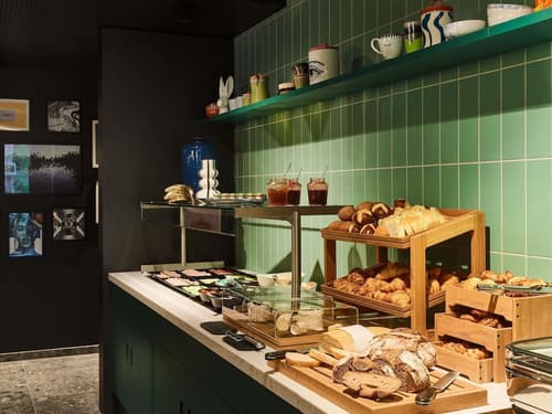 TRIBE Baden-Baden, Breakfast area