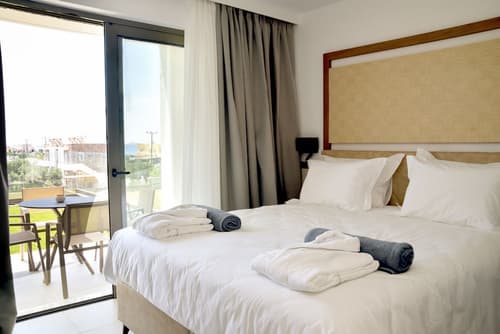 Kouros Stone Suites, Room