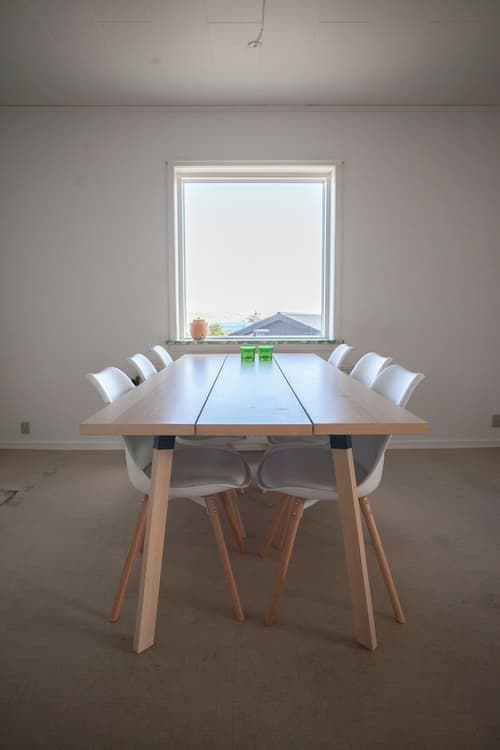 The Bird / Guesthouse / 10 Min Walk Downtown, Food court