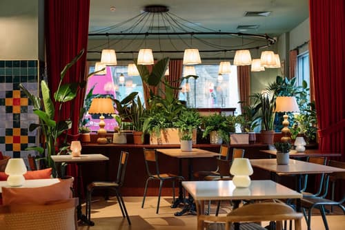 room2 Belfast Hometel, Lobby sitting area