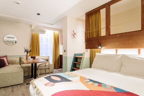 room2 Belfast Hometel, Primary image