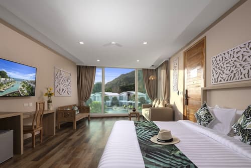 Vannee Golden Sands Beachfront Resort, Room