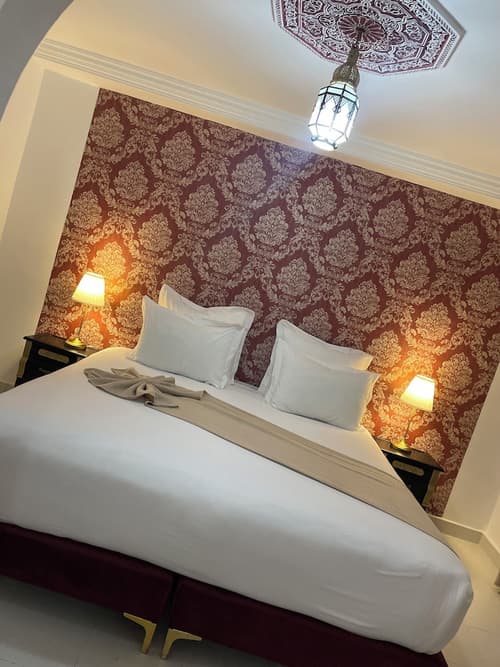 Soir de Marrakech, Room