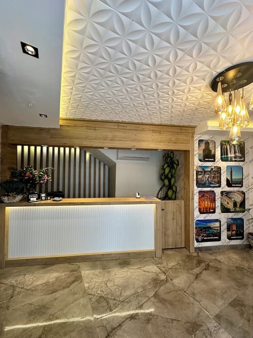 Bloomtalya Hotel, Reception