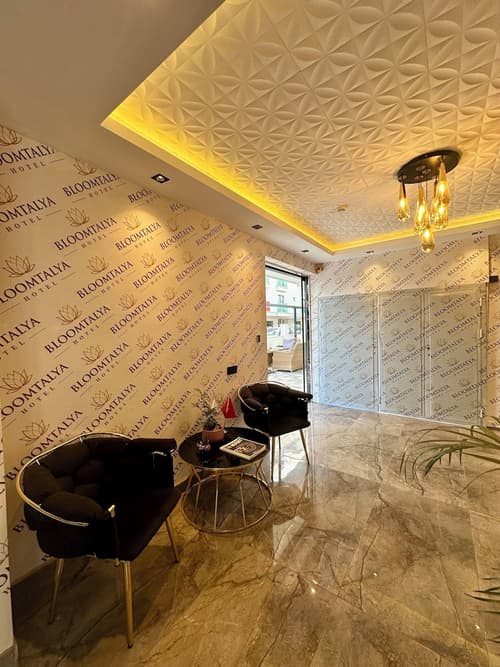 Bloomtalya Hotel, Reception