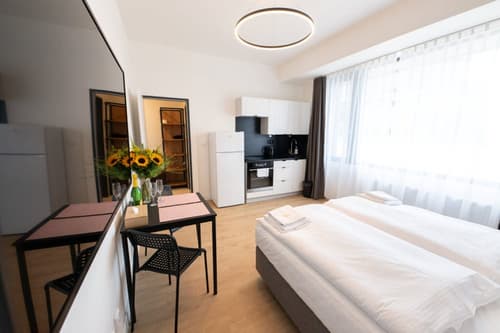 Post 120 Suites, Room