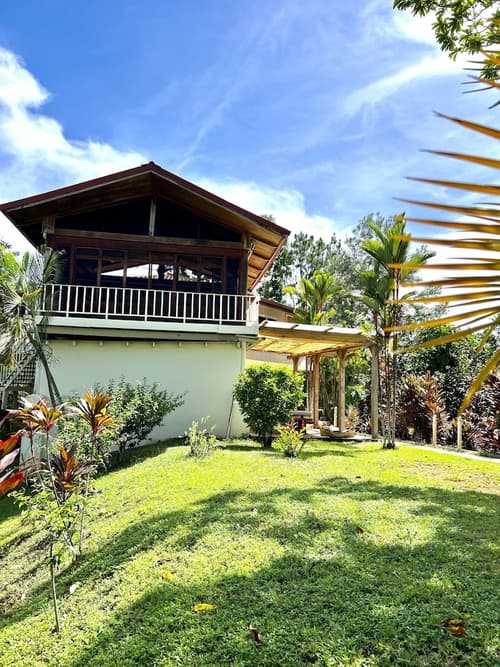 Akwaba Lodge, Restaurant