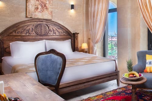 Cappadocia Pyramid Stone House, Room