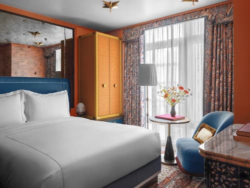 The Fifth Avenue Hotel, Room