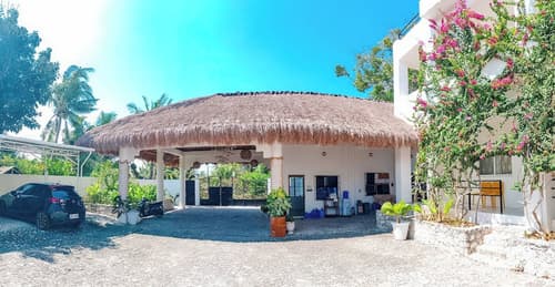 Divers Lodge Plumeria, Reception