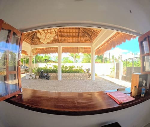 Divers Lodge Plumeria, Reception