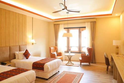 Hotel Kaachi Grand, Room