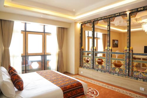 Hotel Kaachi Grand, Room