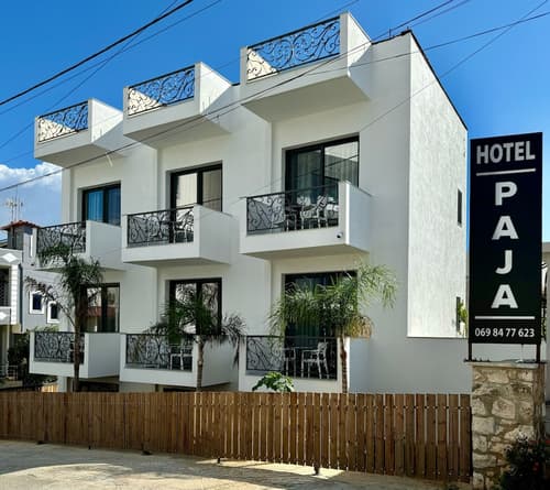 Hotel Paja, Primary image