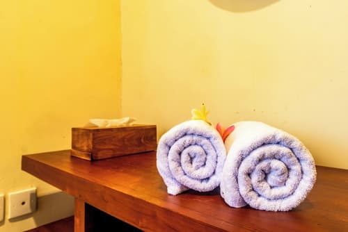 Alam Desa Homestay by AGATA, Bathroom amenities