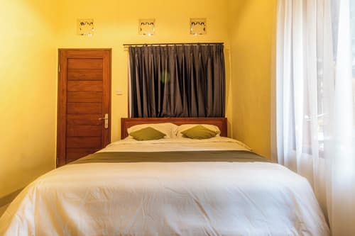 Alam Desa Homestay by AGATA, Room