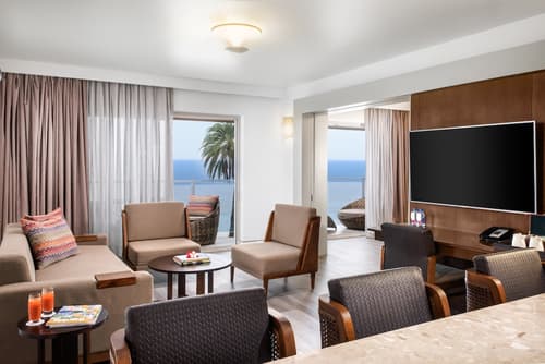 Crowne Plaza Fiji Nadi Bay Resort & Spa by IHG, Room