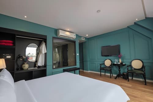 Madelise Adora Hotel, Room