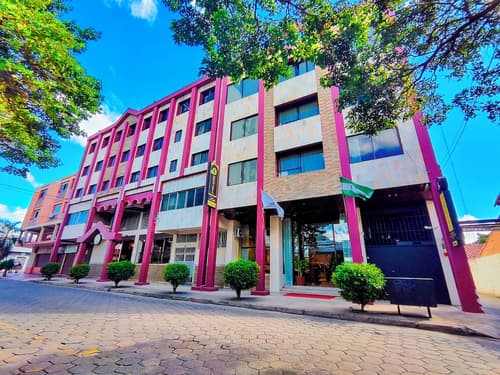 Lido Hotel, Primary image