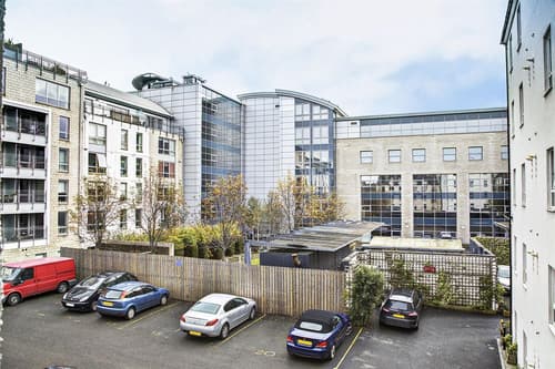 Fountain Court Apartments - Grove, 