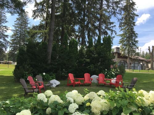 Ramada by Wyndham Ottawa On The Rideau, 