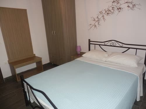 Zephyros Family Apartments, 