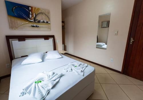 Pousada Lonier Praia Inn, 