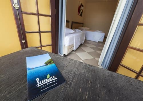 Pousada Lonier Praia Inn, 