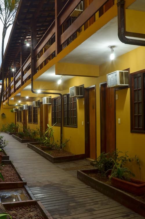 Pousada Lonier Praia Inn, 