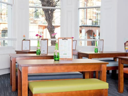 Yha London Earl's Court - Hostel, 