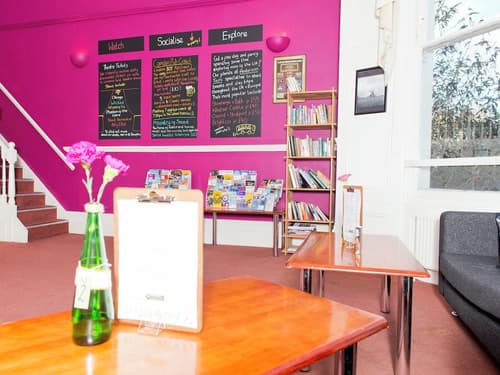 Yha London Earl's Court - Hostel, 