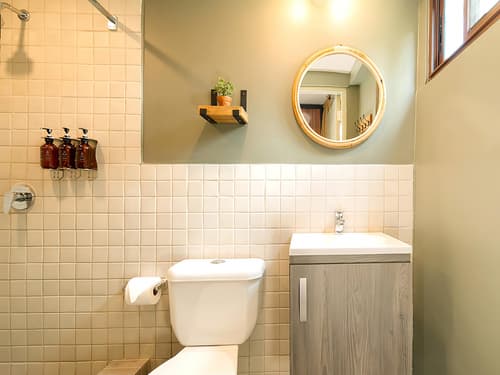 Socialtel Boquete, Bathroom