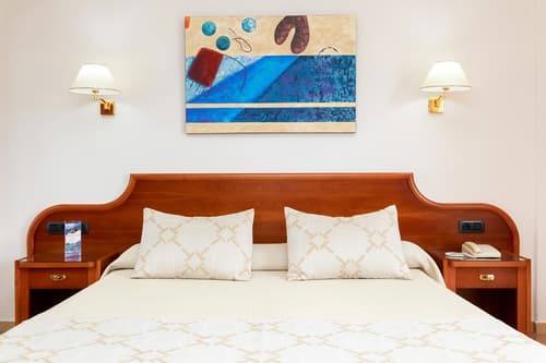 HC Hotel Magec, Room