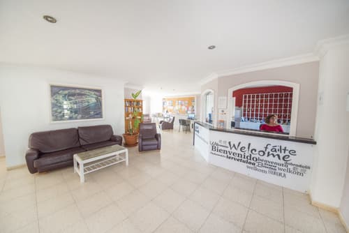 Apartamentos San Marcial, Lobby