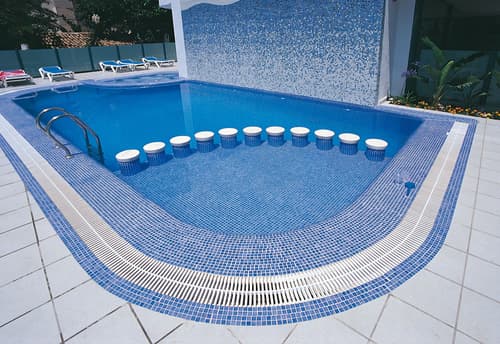 RH Riviera-Only Adults, Pool
