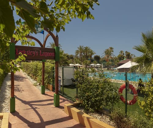 Magic Robin Hood Resort, General view