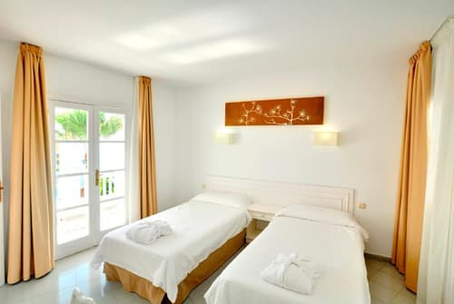 Lagos de Fañabe, Room