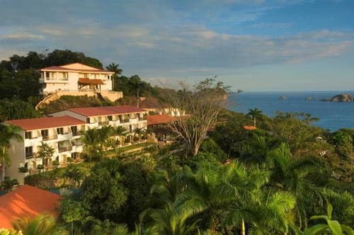 Parador Resort & Spa, General view
