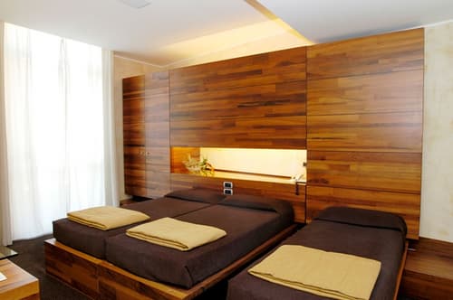 Tritone, General view