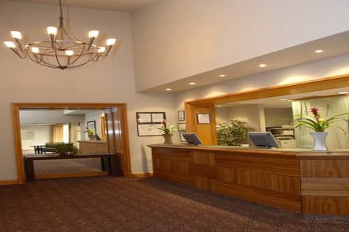 Cambridge Bar Hill Hotel BW Signature Collection, Lobby