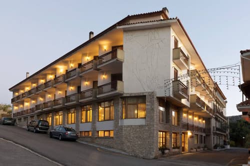 King Iniohos, General view