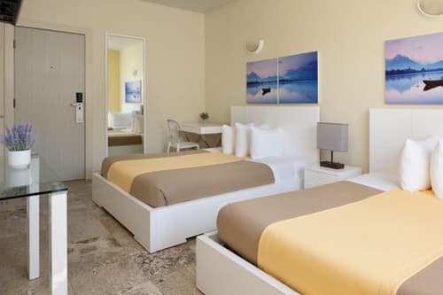 Ocean Five Hotel & Studios, Room