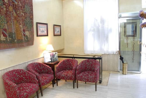 Reyes Católicos, General view