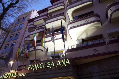 Princesa Ana, General view