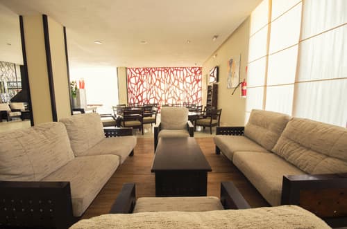 AzuLine Hotel Pacific, Lobby