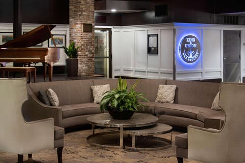 Doubletree Hotel Memphis Downtown, Lobby