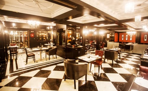 Southern Sun Elangeni & Maharani, Restaurant