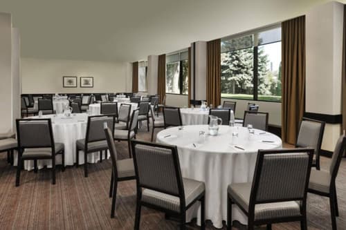 Pan Pacific Toronto, General view