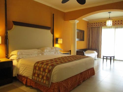 Barcelo Maya Palace, Room