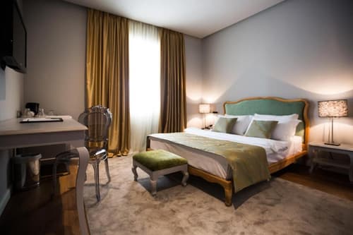 Classic Hotel, General view